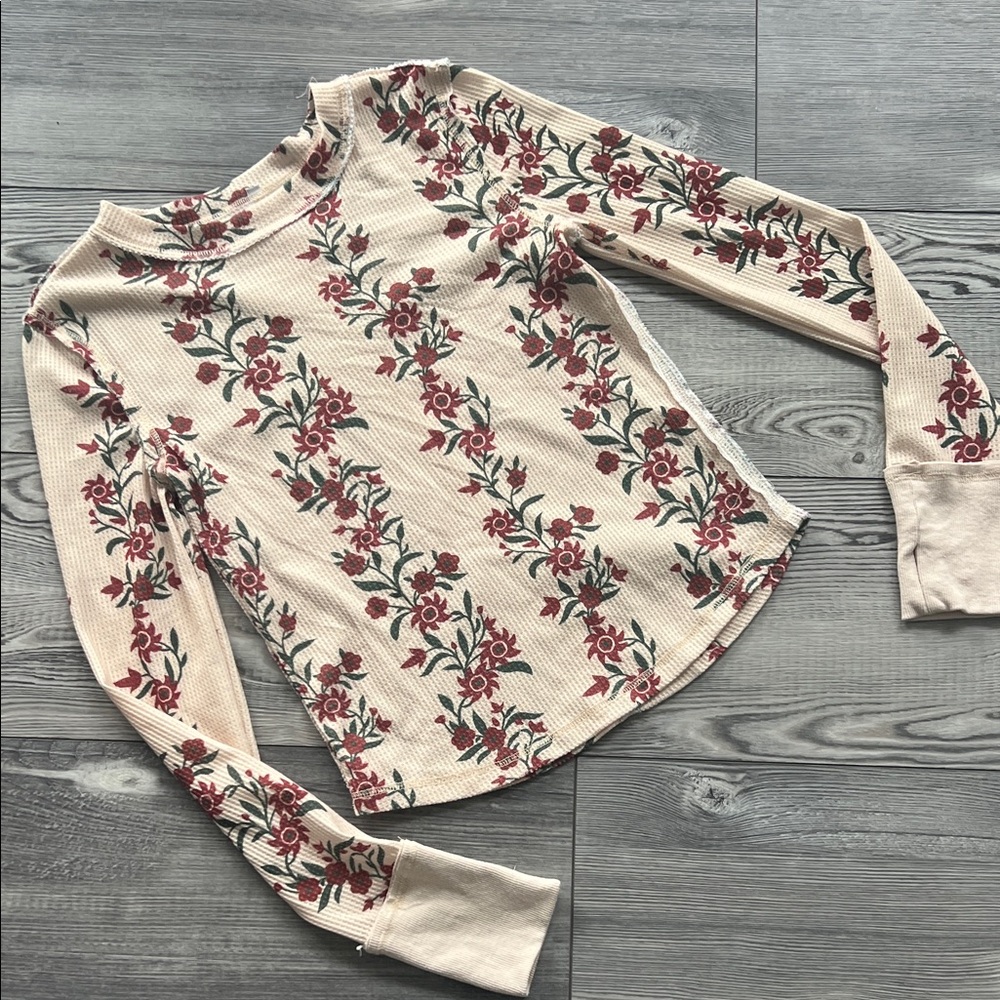 Floral Long Sleeve Top - Cream and Red